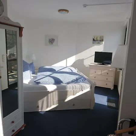 Mueggenburg 3* شليبتسيج